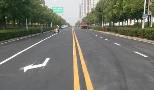 道路劃線的標準尺寸，道路劃線的寬度是多少？