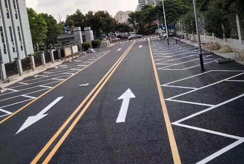 道路劃線設(shè)計(jì)，為安全出行保駕護(hù)航